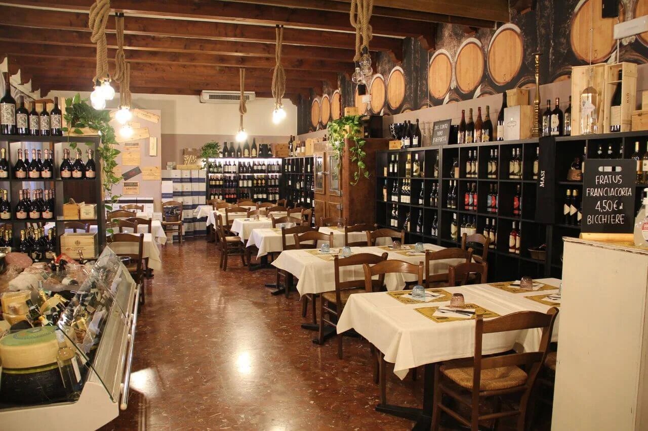 La Vecchia Rama – sala del ristorante a Negrar di Verona